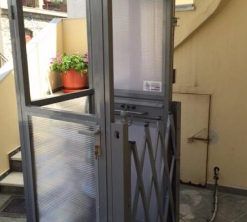Stairlifts, Stair Lifts, Lifts for the Disabled, Lifts for the Disabled, Stair Platforms, Stair Lifts, Lifts, Lifts, Lifts, Platforms, Disabled, Platforms for the Disabled, Pool Lifts, Pool Lifts, Pool Platforms, Indoor Lifts, Indoor Lifts, Outdoor the elevators, Exterior Elevator