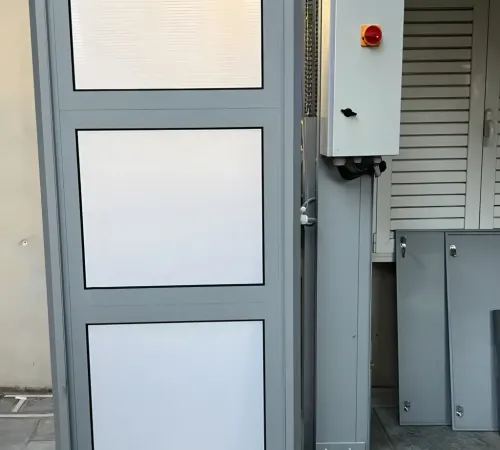 Εγκατάσταση Εξωτερικού Ασανσέρ «Ίκαρος» στην Πεντέλη | Ηλεκτρική Κολόνα Ανύψωσης