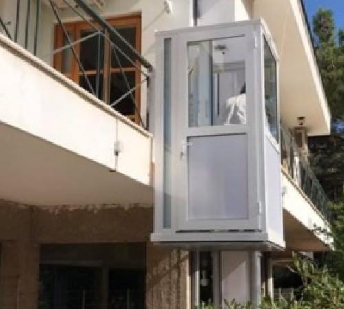 Stairlifts, Stair Lifts, Lifts for the Disabled, Lifts for the Disabled, Stair Platforms, Stair Lifts, Lifts, Lifts, Lifts, Platforms, Disabled, Platforms for the Disabled, Pool Lifts, Pool Lifts, Pool Platforms, Indoor Lifts, Indoor Lifts, Outdoor the elevators, Exterior Elevator